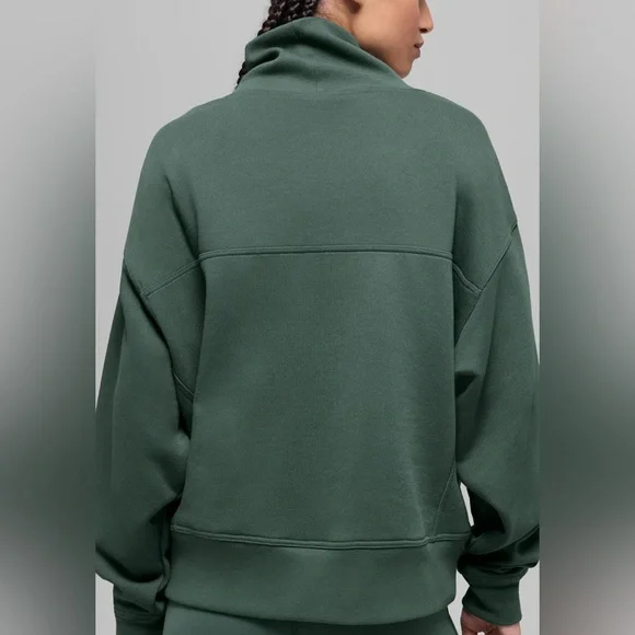 Alo Yoga Hazy Mock Neck Pullover - Picture 2 of 6